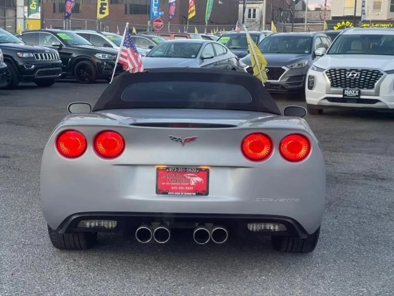 2011 Chevrolet Corvette C6 - Image 5 of 12