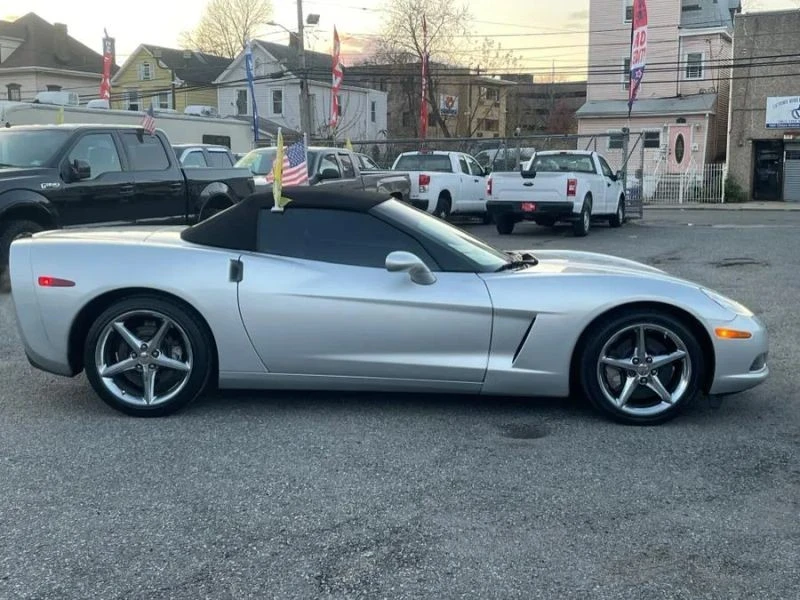 2011 Chevrolet Corvette C6 - Image 7 of 12