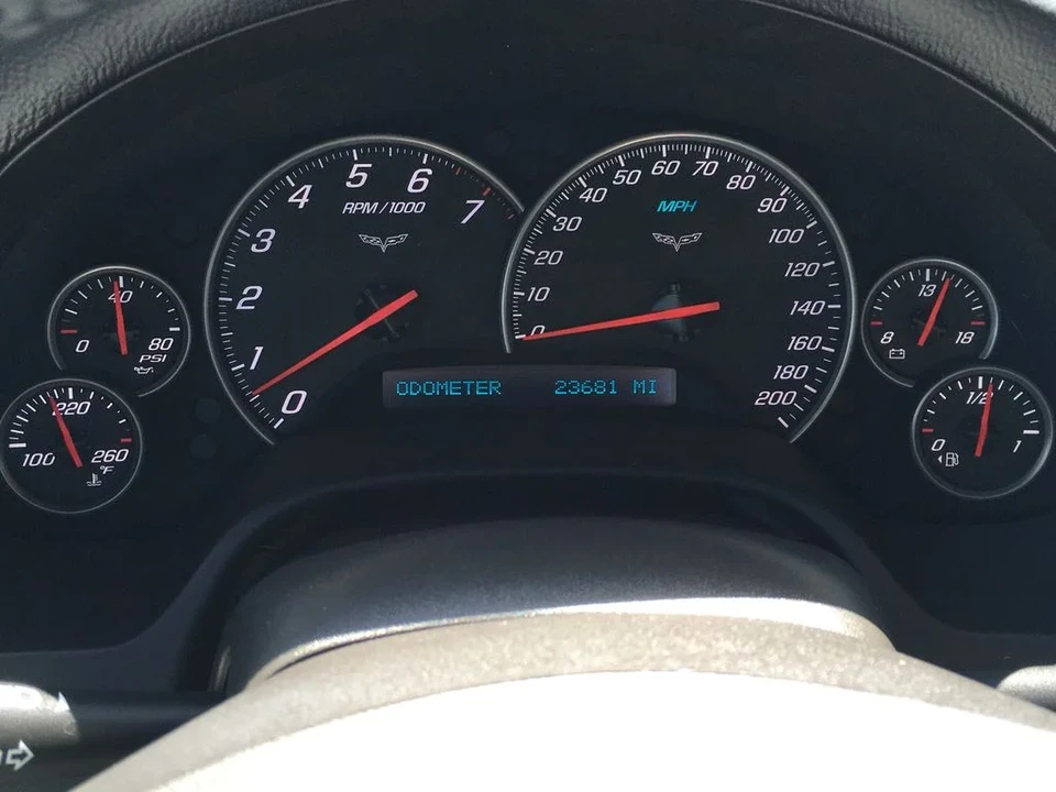 2011 Chevrolet Corvette C6 - Image 2 of 10