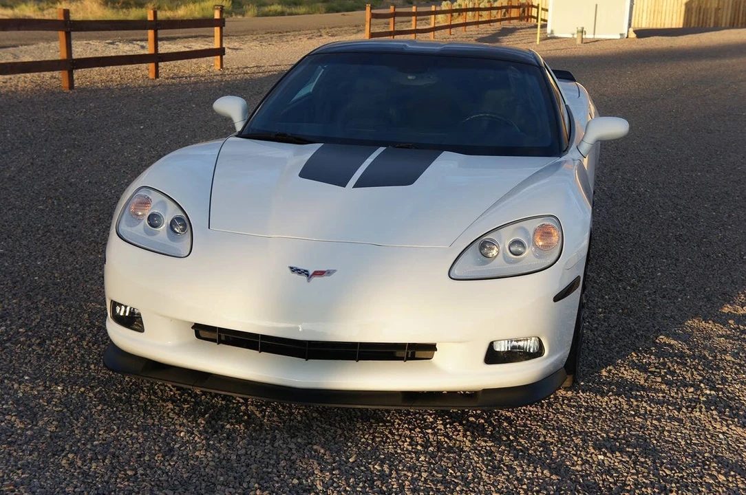 2011 Chevrolet Corvette C6 - Image 5 of 31