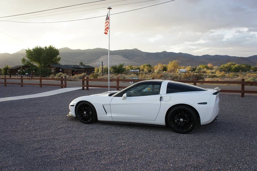 2011 Chevrolet Corvette C6 - Image 13 of 31