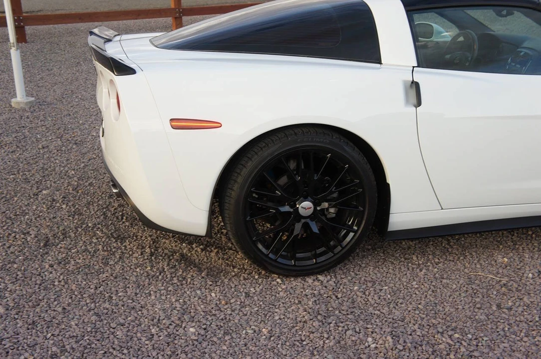 2011 Chevrolet Corvette C6 - Image 19 of 31