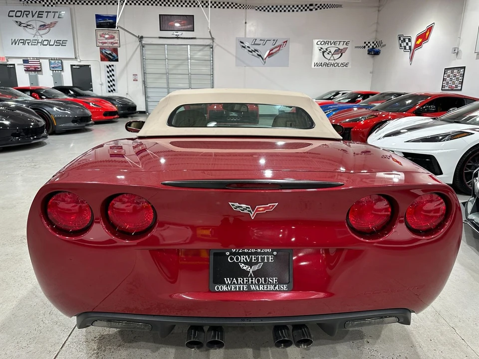 2011 Chevrolet Corvette C6 - Image 9 of 11