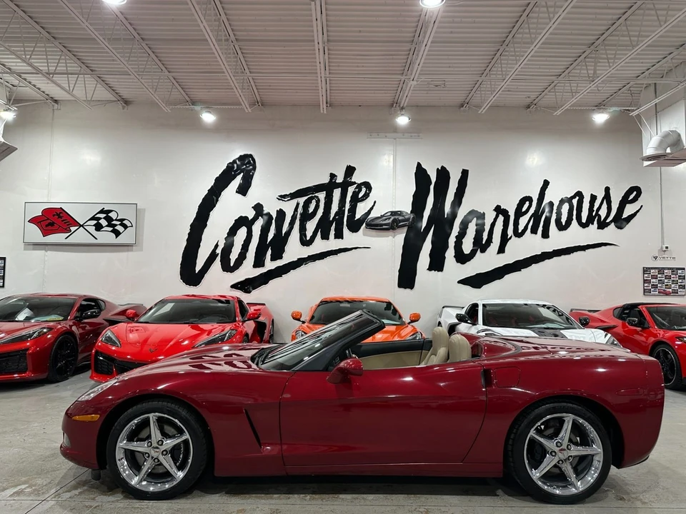 2011 Chevrolet Corvette C6 - Image 2 of 21