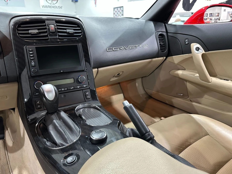 2011 Chevrolet Corvette C6 - Image 16 of 21