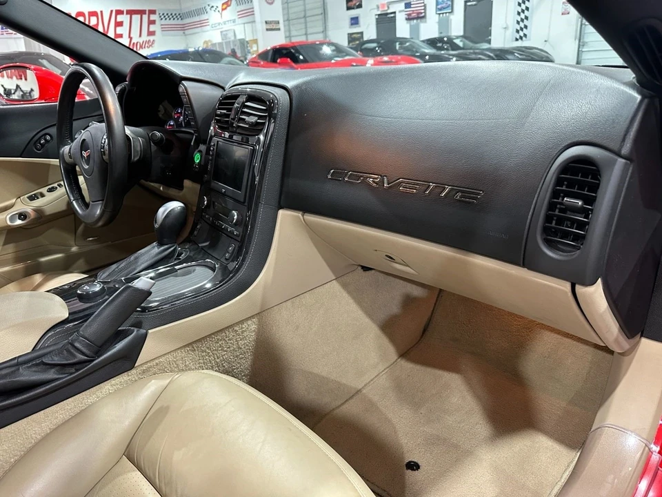 2011 Chevrolet Corvette C6 - Image 10 of 11