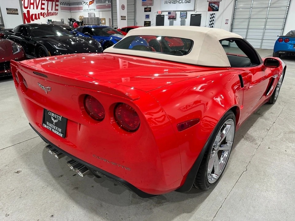 2011 Chevrolet Corvette C6 - Image 7 of 11