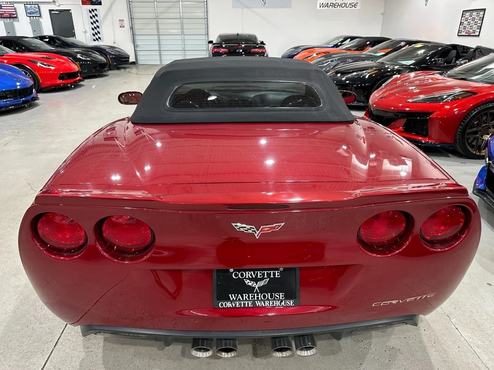 2011 Chevrolet Corvette C6 - Image 8 of 10