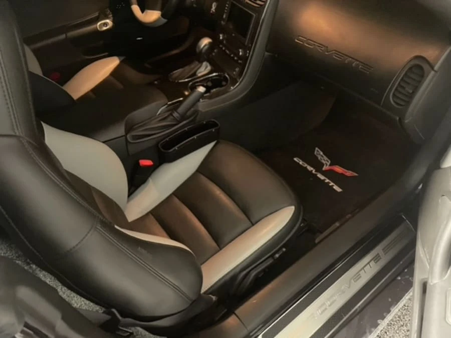 2011 Chevrolet Corvette C6 - Image 11 of 15