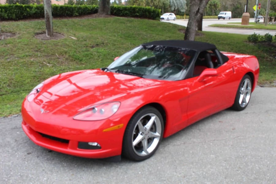 2011 Chevrolet Corvette C6 - Image 2 of 31