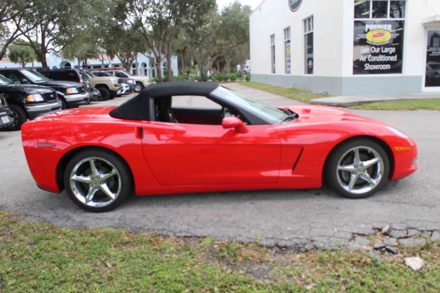 2011 Chevrolet Corvette C6 - Image 7 of 31