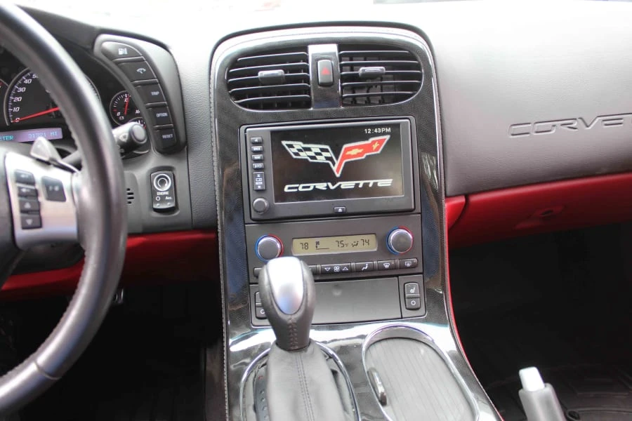 2011 Chevrolet Corvette C6 - Image 13 of 31