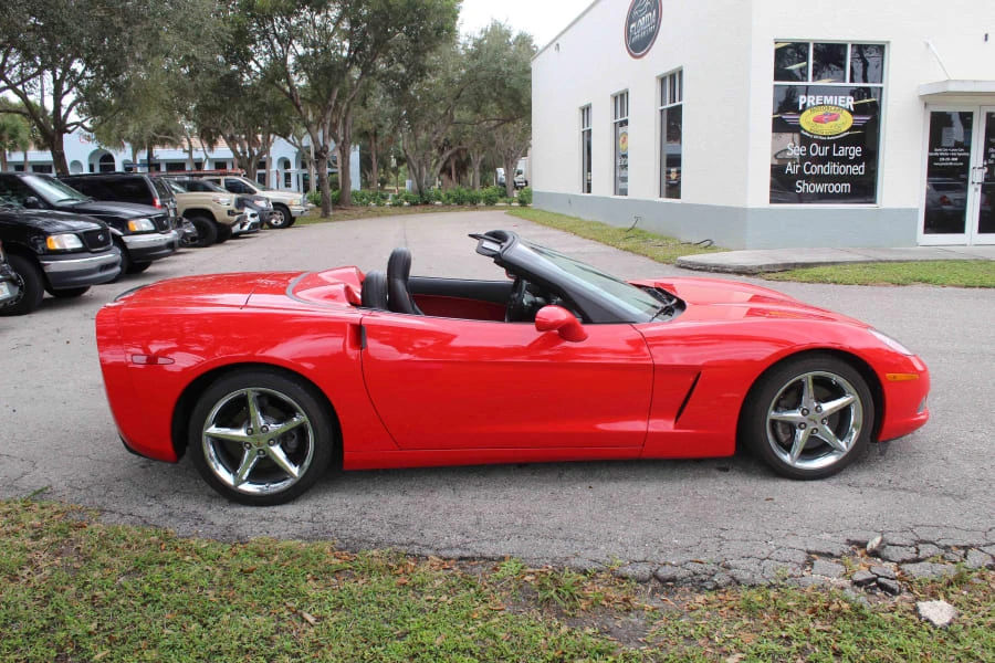 2011 Chevrolet Corvette C6 - Image 28 of 31