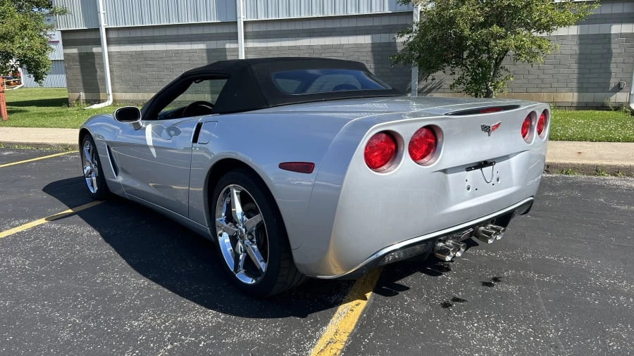 2011 Chevrolet Corvette C6 - Image 6 of 11