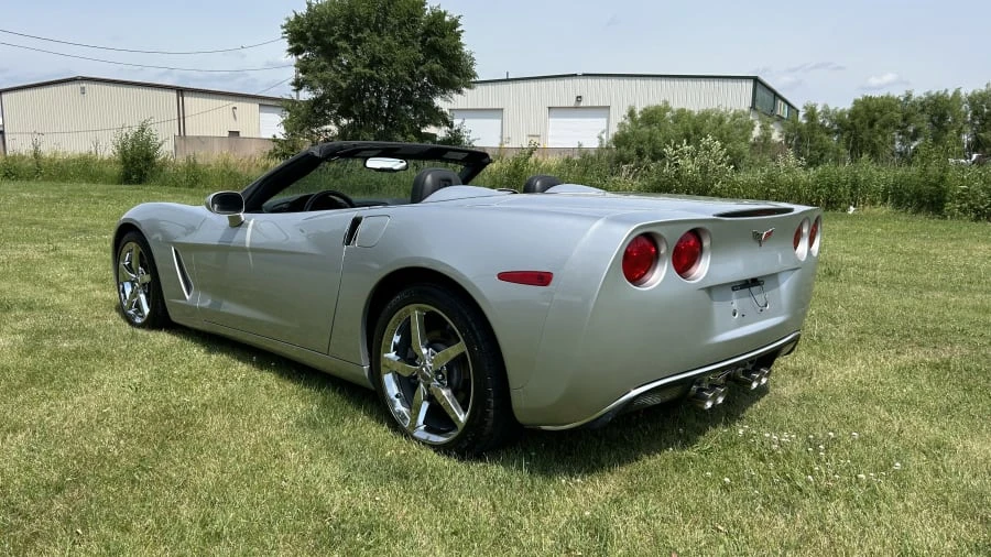 2011 Chevrolet Corvette C6 - Image 3 of 11