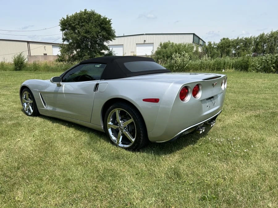 2011 Chevrolet Corvette C6 - Image 6 of 11