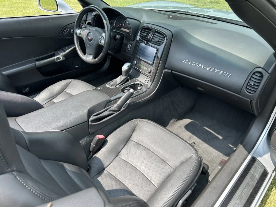 2011 Chevrolet Corvette C6 - Image 8 of 11