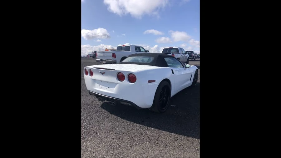 2011 Chevrolet Corvette C6 - Image 4 of 9