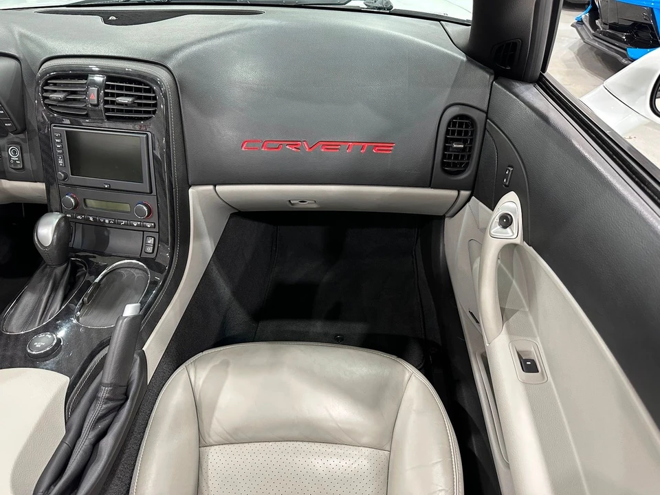 2011 Chevrolet Corvette C6 - Image 13 of 21
