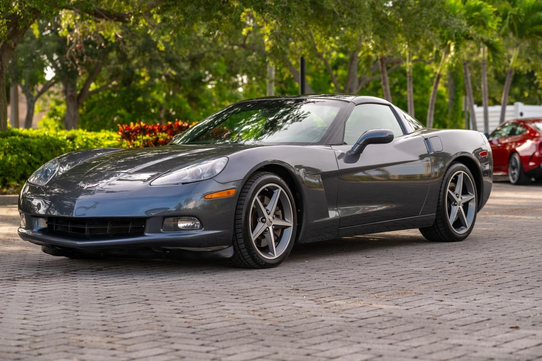 2011 Chevrolet Corvette C6 - Image 9 of 31