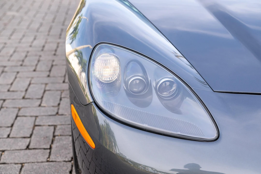 2011 Chevrolet Corvette C6 - Image 17 of 31