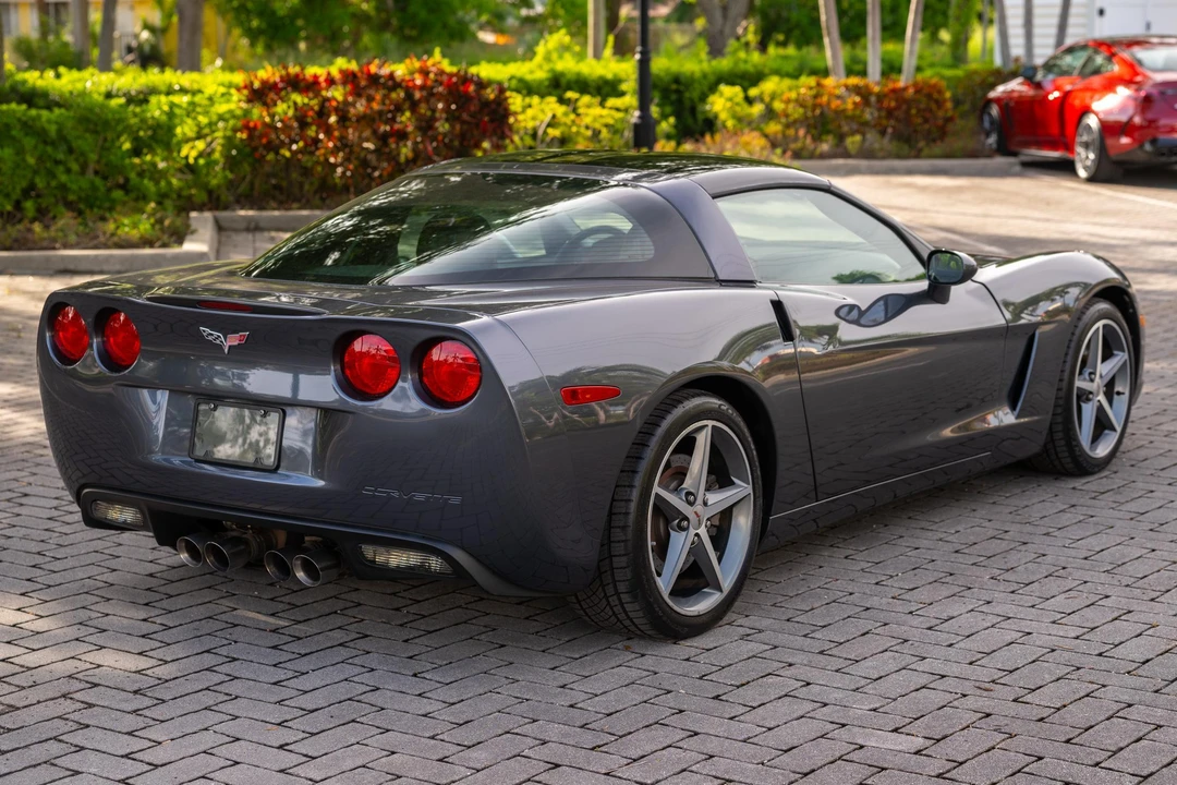 2011 Chevrolet Corvette C6 - Image 4 of 31
