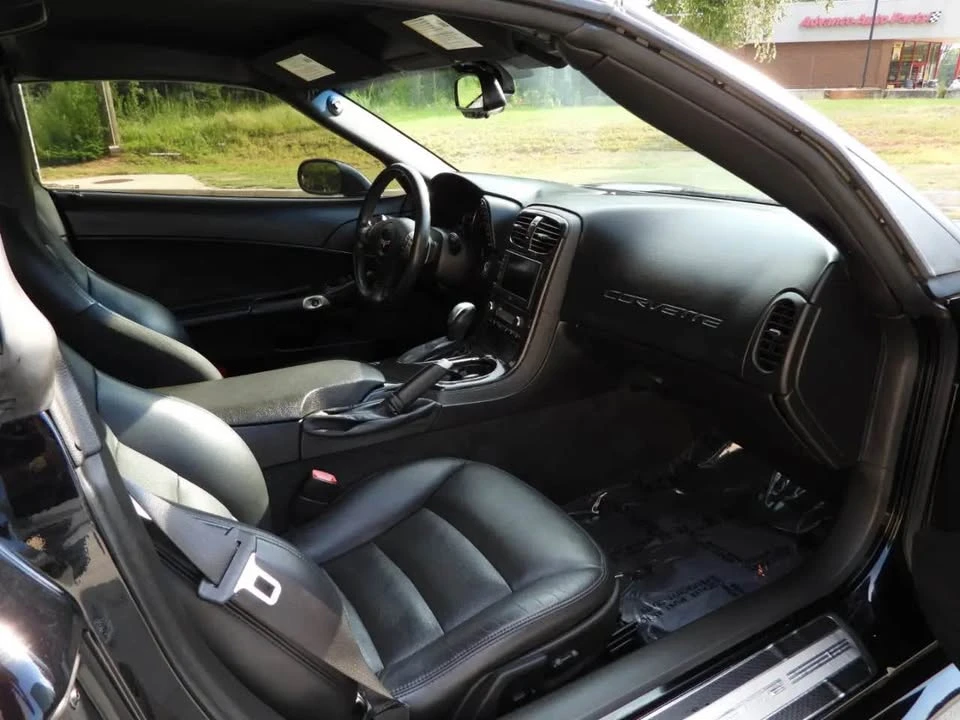 2011 Chevrolet Corvette C6 - Image 3 of 11