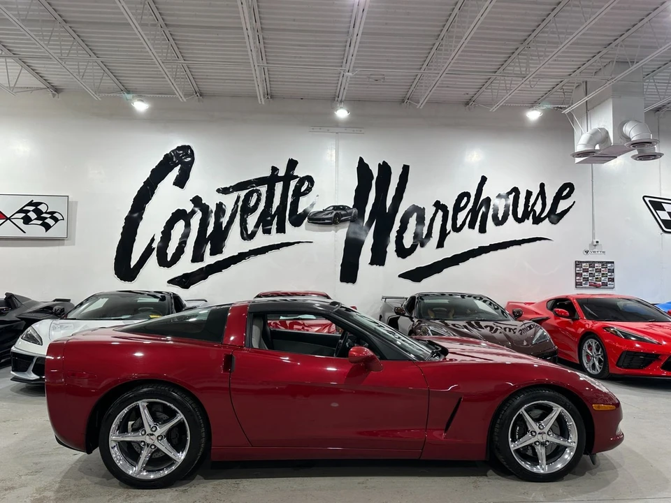 2011 Chevrolet Corvette C6 - Image 10 of 21