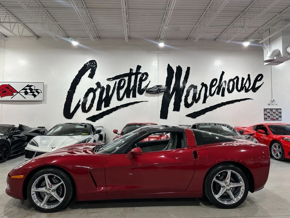 2011 Chevrolet Corvette C6 - Image 2 of 21