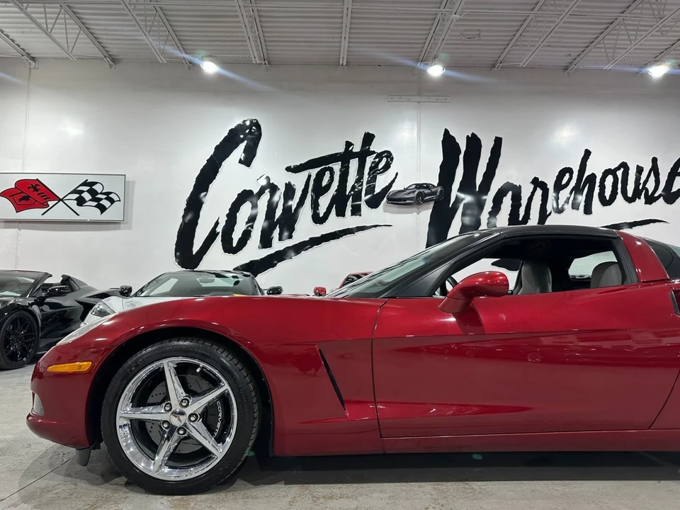 2011 Chevrolet Corvette C6 - Image 6 of 20
