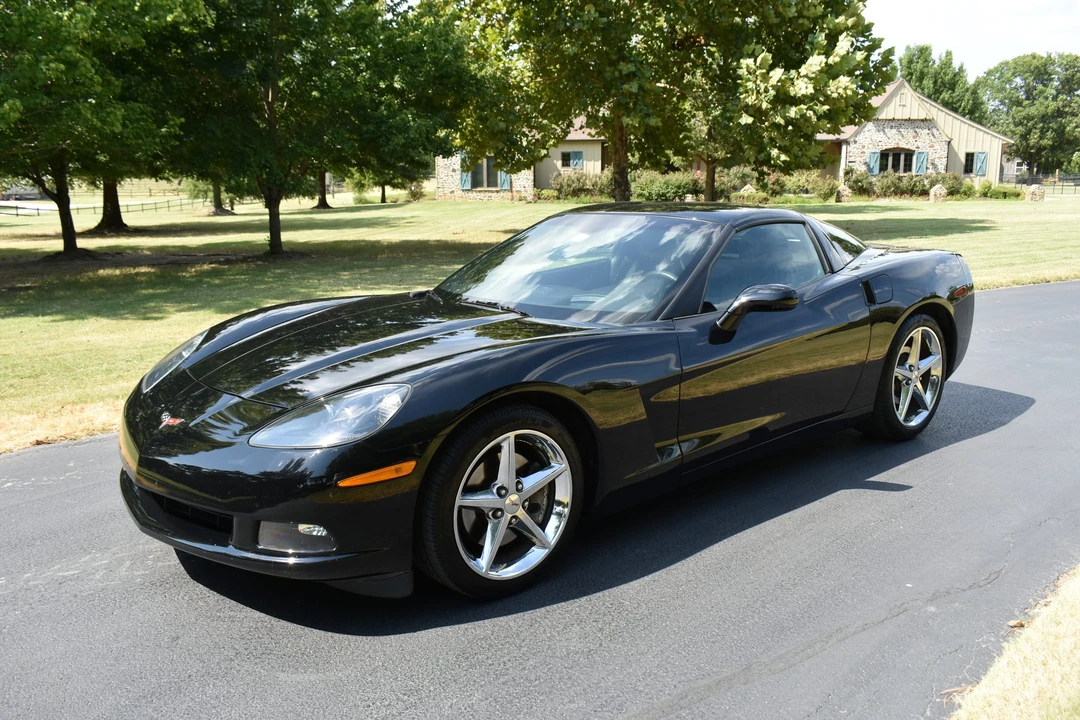 2011 Chevrolet Corvette C6 - Image 4 of 31