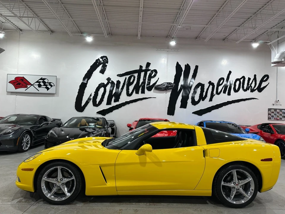 2011 Chevrolet Corvette C6 - Image 2 of 21