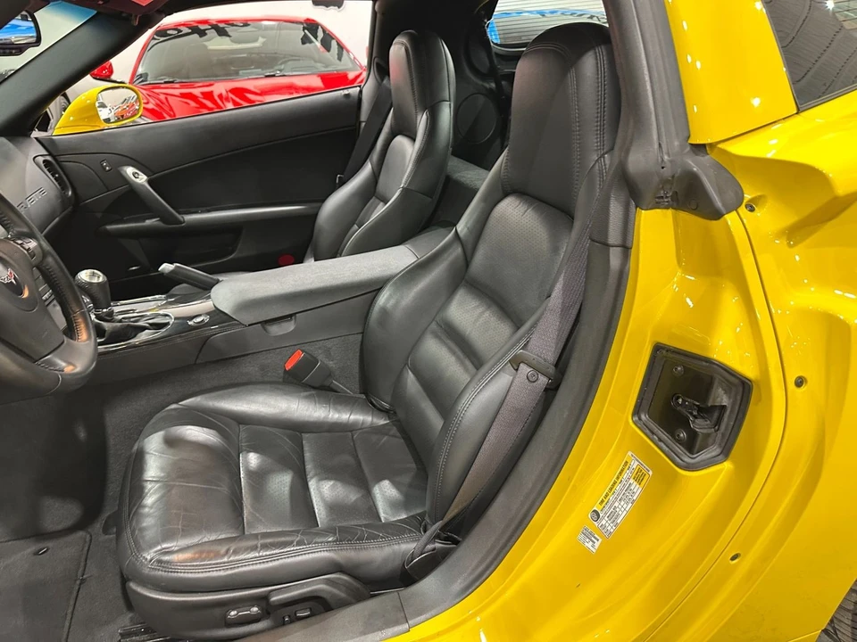 2011 Chevrolet Corvette C6 - Image 18 of 21
