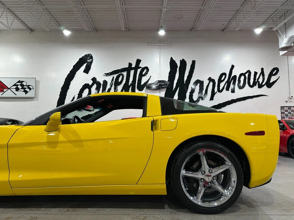 2011 Chevrolet Corvette C6 - Image 8 of 21