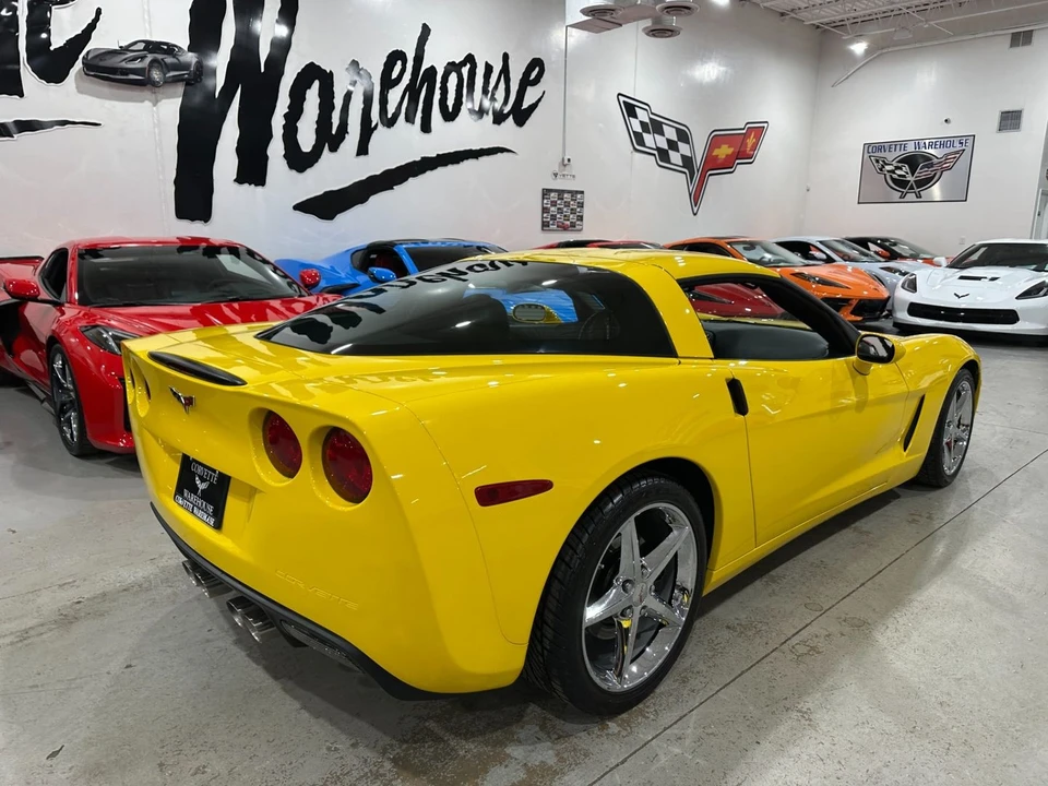 2011 Chevrolet Corvette C6 - Image 9 of 21