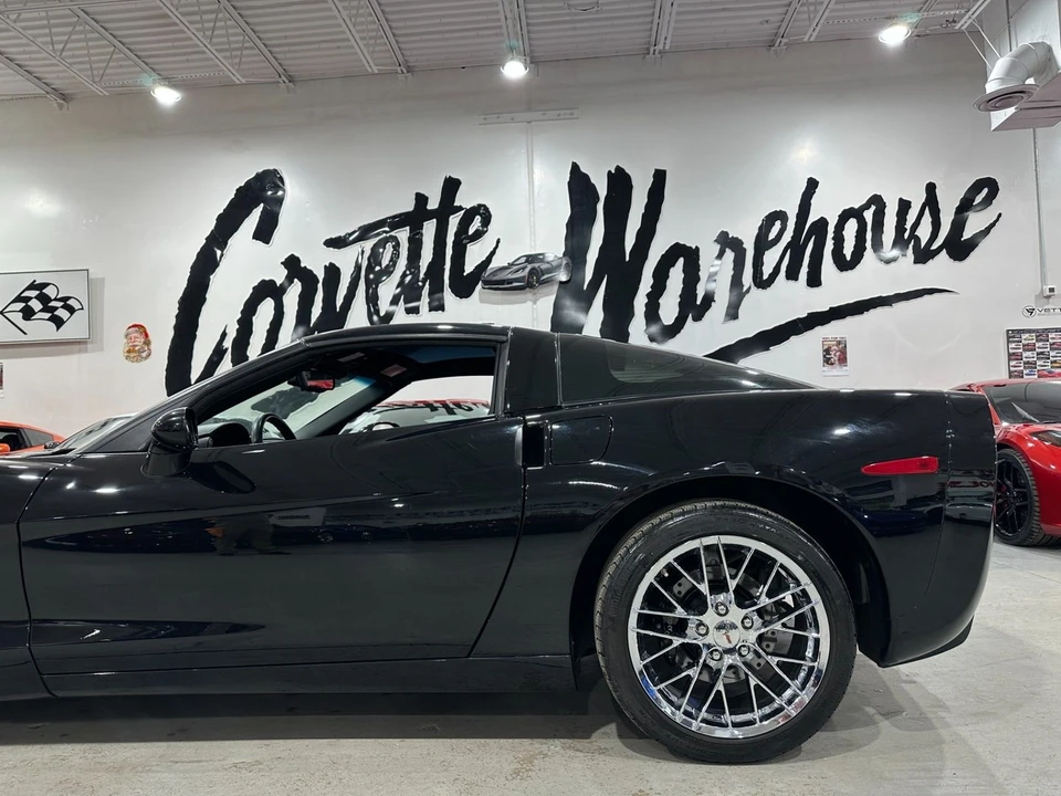 2011 Chevrolet Corvette C6 - Image 8 of 21