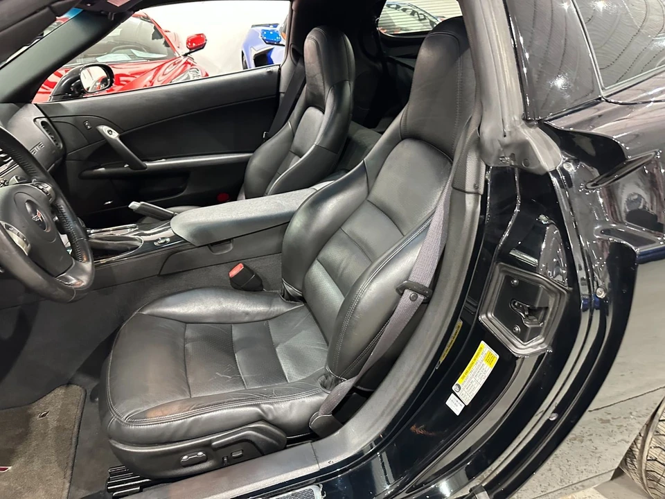 2011 Chevrolet Corvette C6 - Image 13 of 21