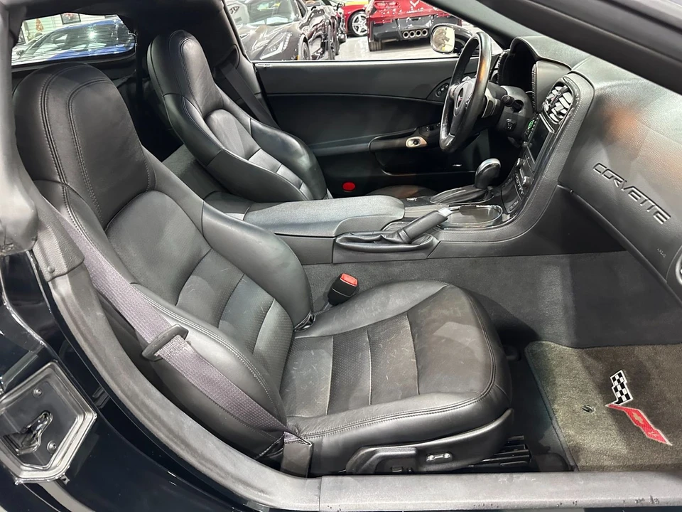 2011 Chevrolet Corvette C6 - Image 19 of 21