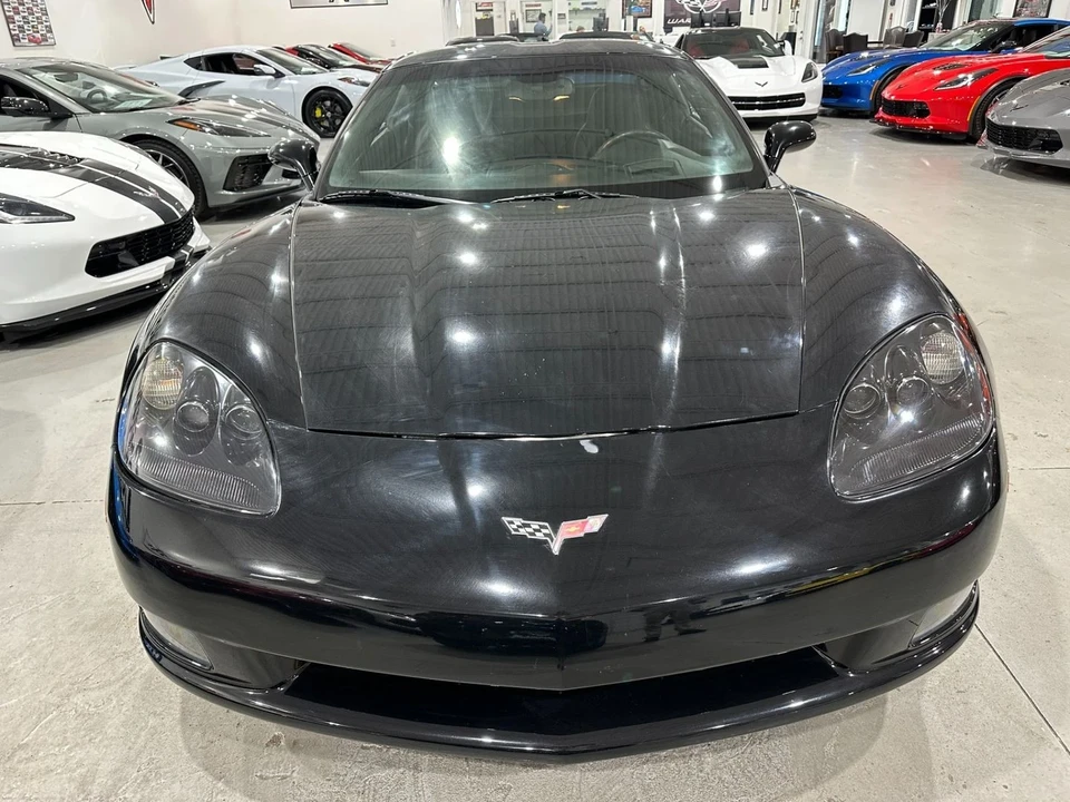 2011 Chevrolet Corvette C6 - Image 7 of 10