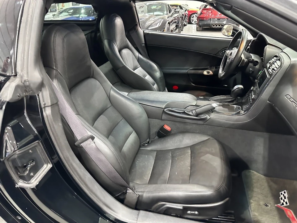 2011 Chevrolet Corvette C6 - Image 14 of 21