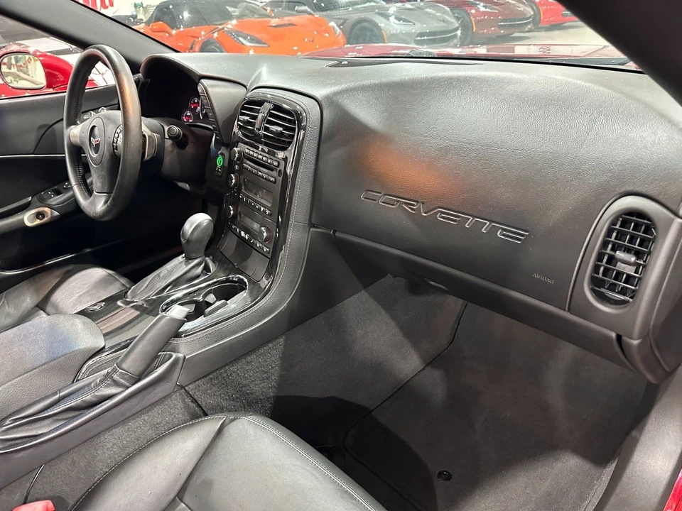 2011 Chevrolet Corvette C6 - Image 10 of 11
