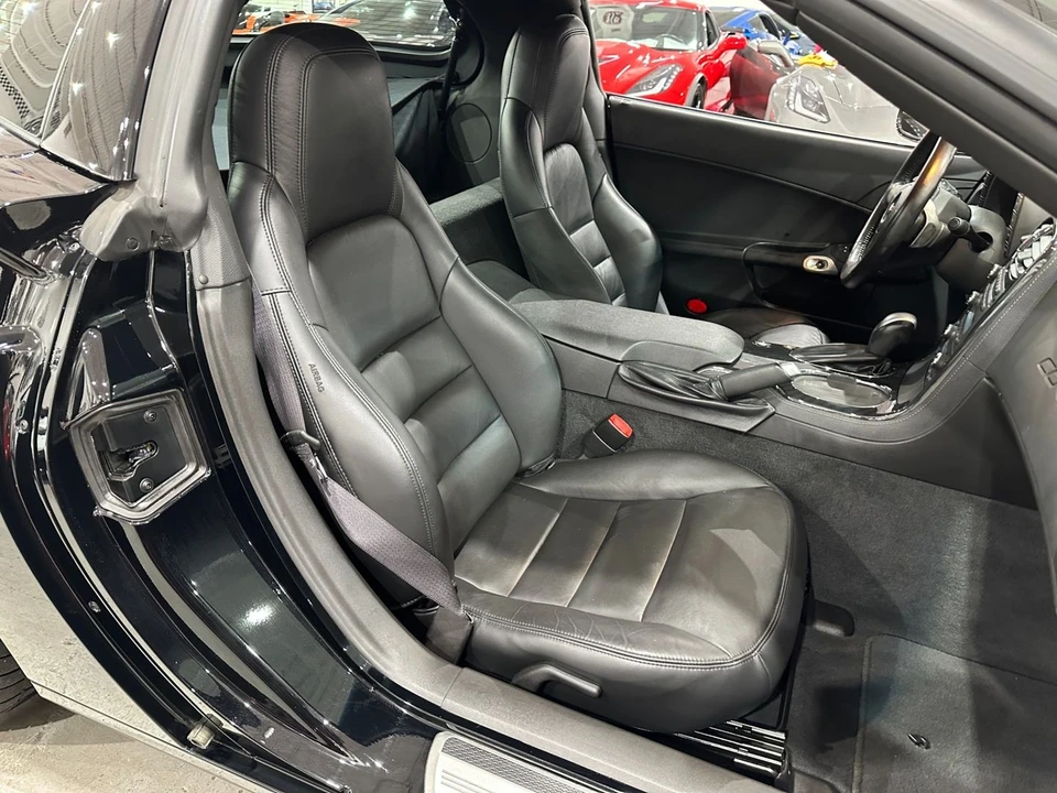 2011 Chevrolet Corvette C6 - Image 19 of 21