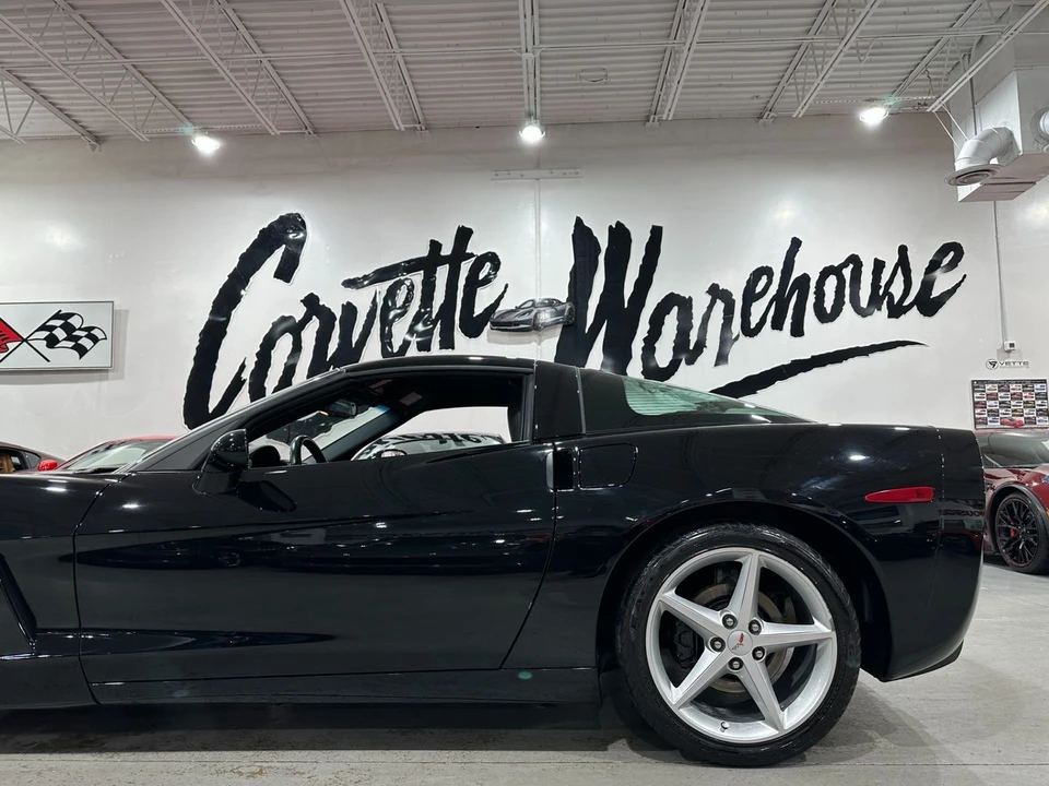 2011 Chevrolet Corvette C6 - Image 8 of 21