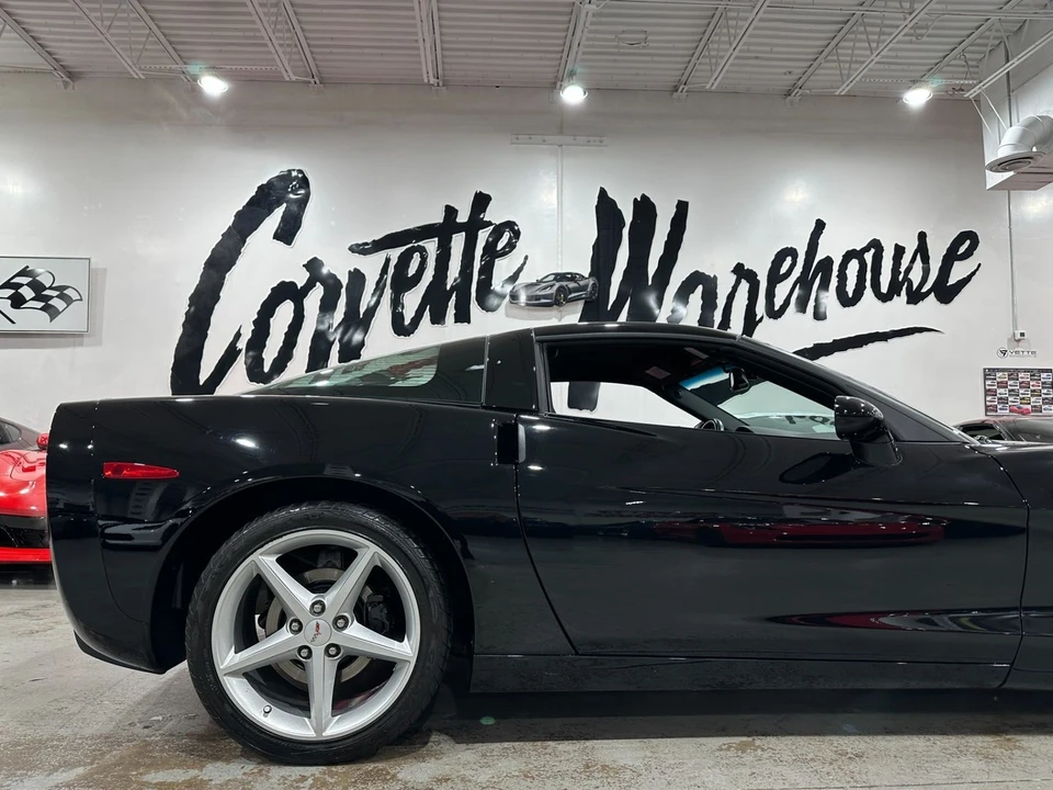 2011 Chevrolet Corvette C6 - Image 5 of 21