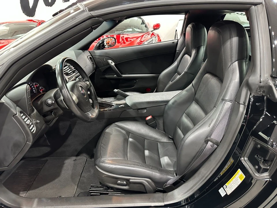 2011 Chevrolet Corvette C6 - Image 13 of 21