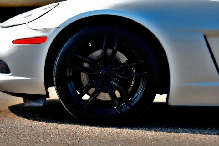 2011 Chevrolet Corvette C6 - Image 16 of 21