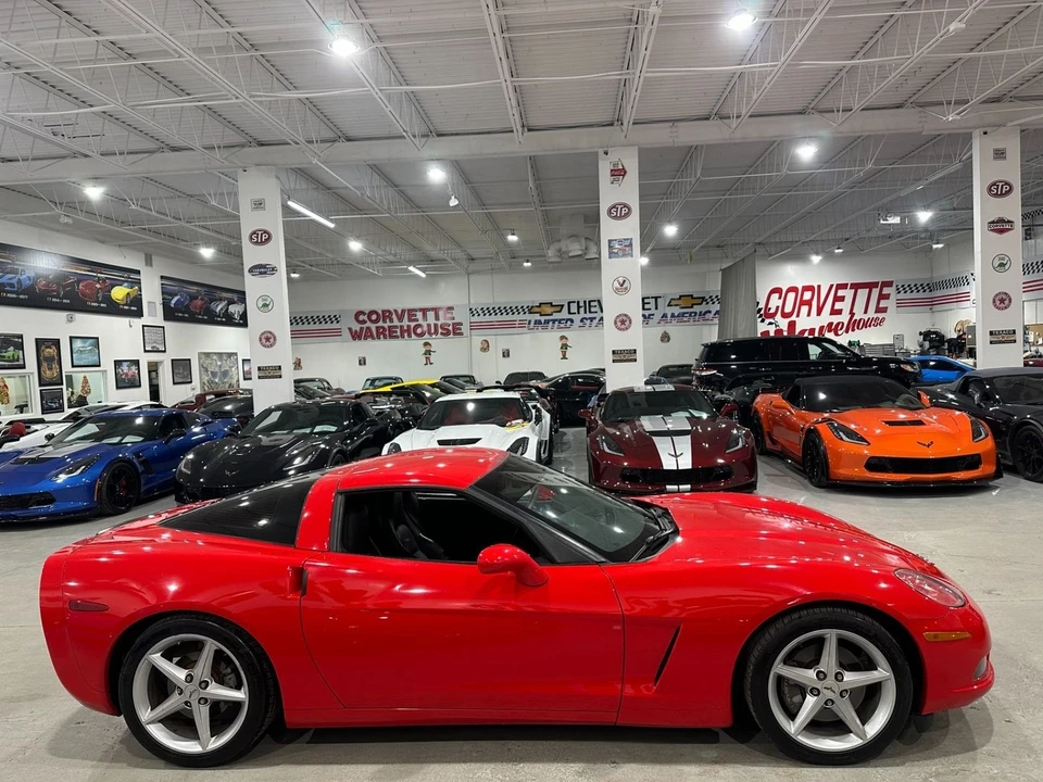 2011 Chevrolet Corvette C6 - Image 6 of 11