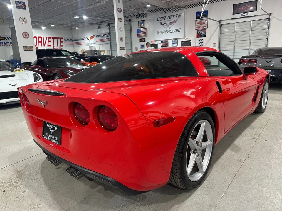 2011 Chevrolet Corvette C6 - Image 7 of 11