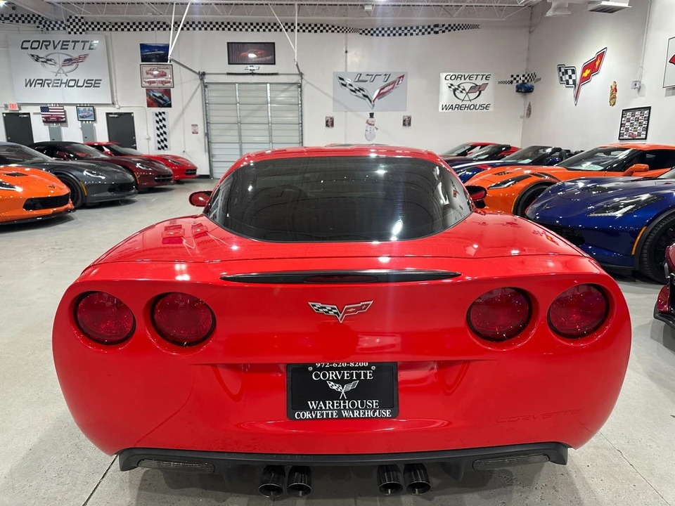 2011 Chevrolet Corvette C6 - Image 9 of 11