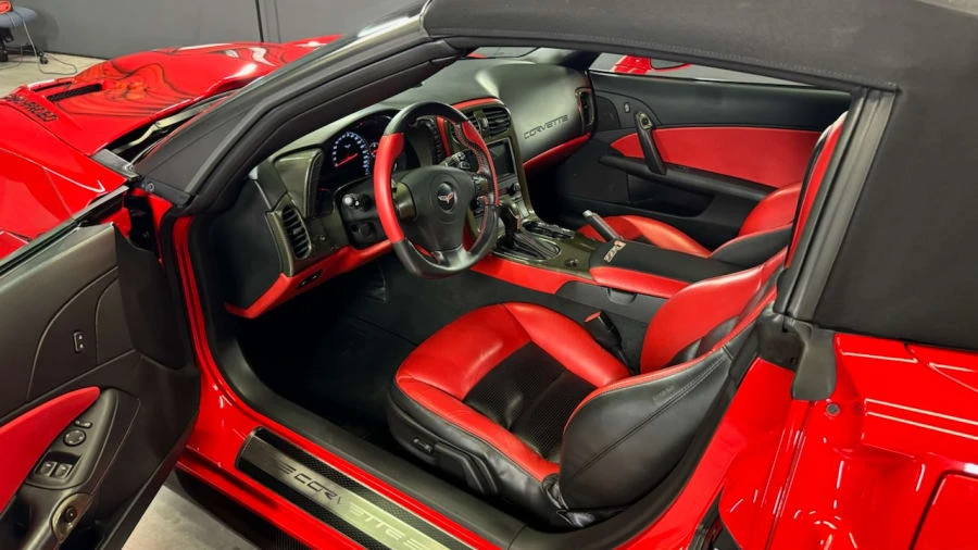 2011 Chevrolet Corvette C6 - Image 14 of 22